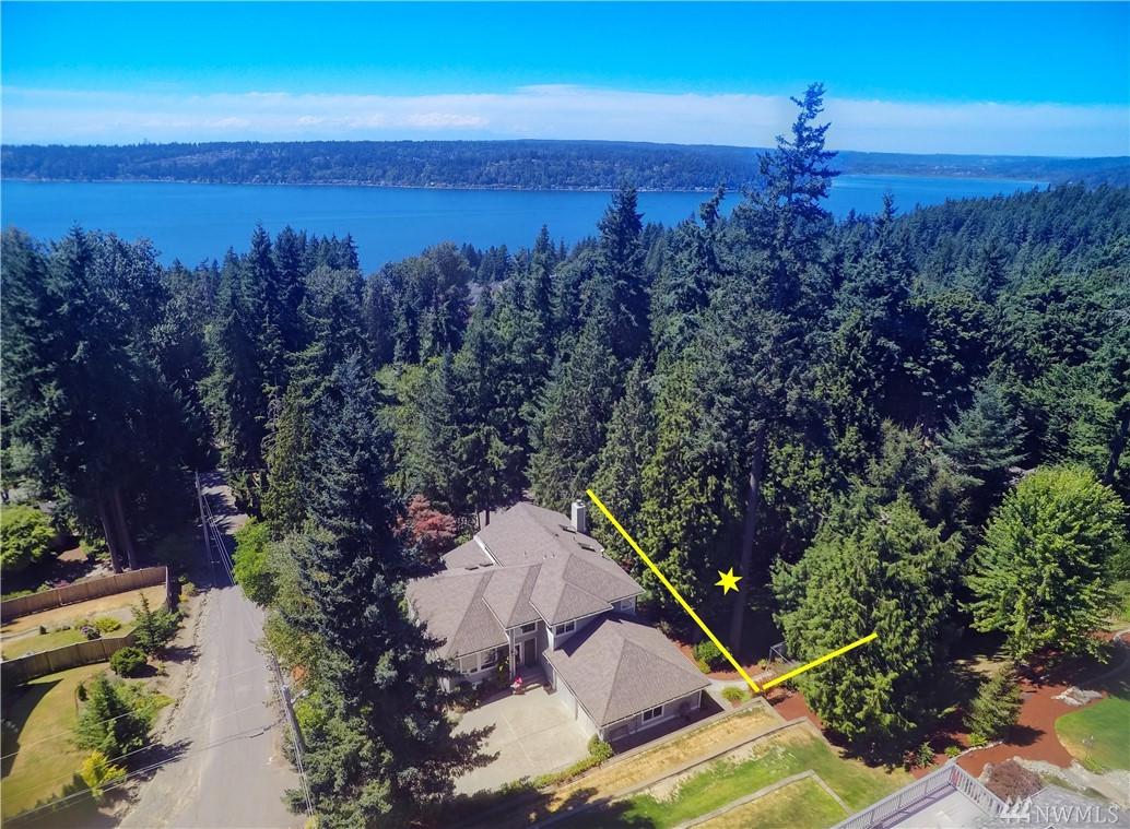 414 210th Ave - Photo 1