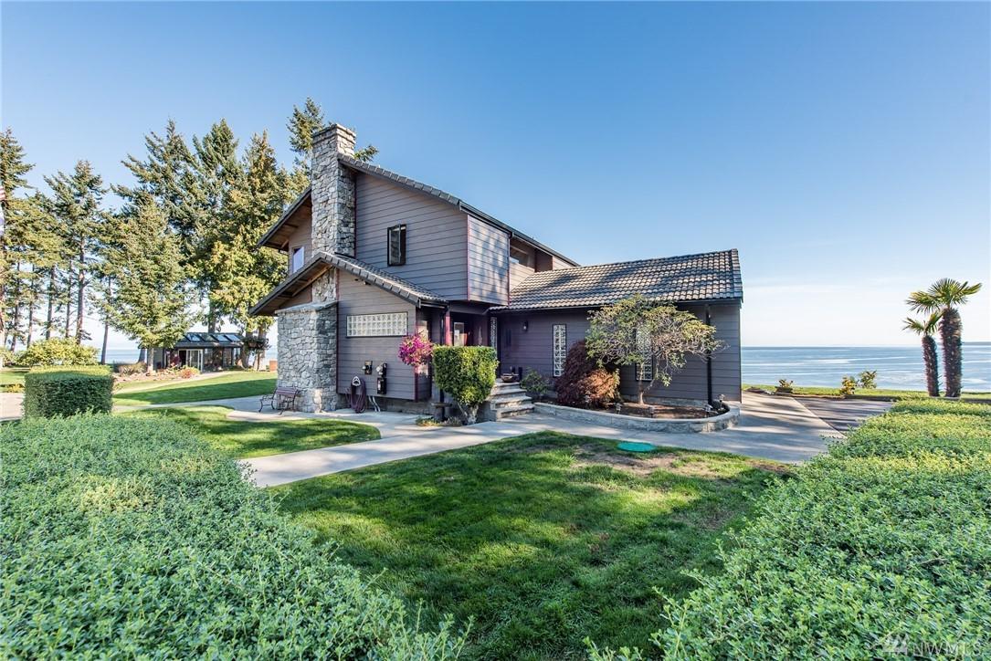682 Buchanan Dr - Photo 1