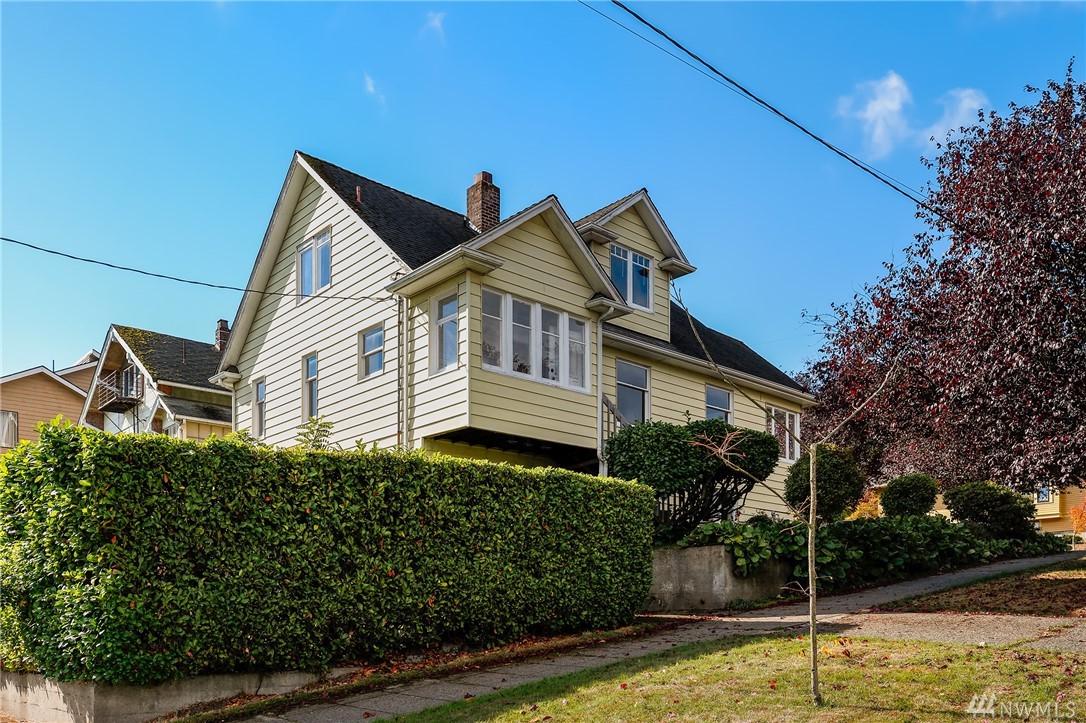 2902 19th Ave - Photo 1