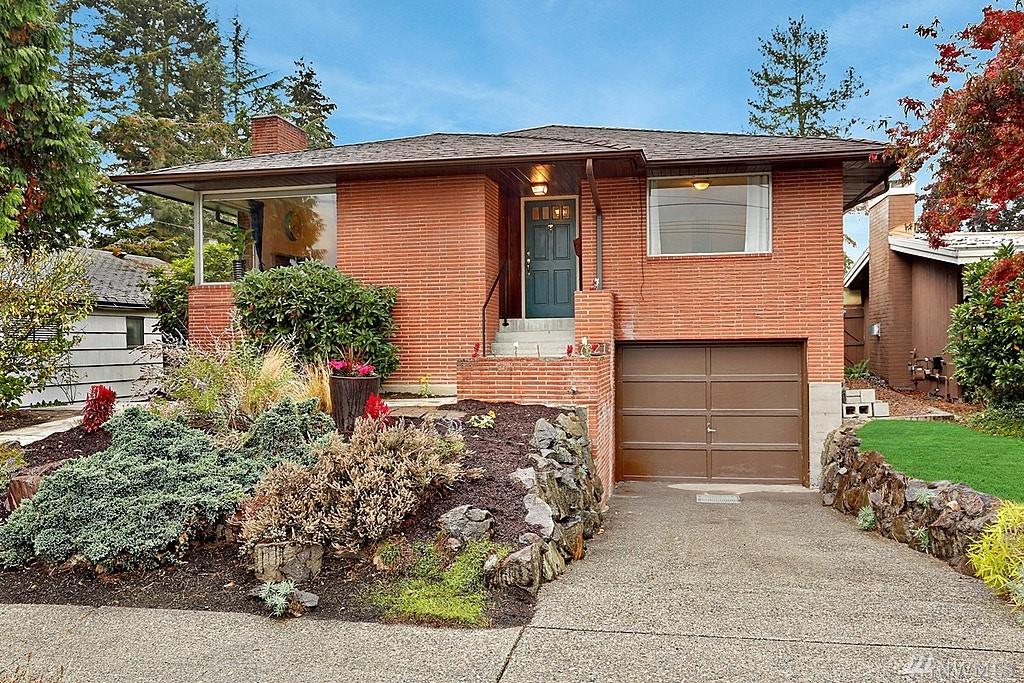 7321 42nd Ave - Photo 1