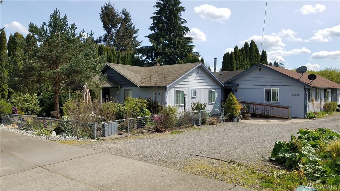 5013 45th Ave - Photo 1