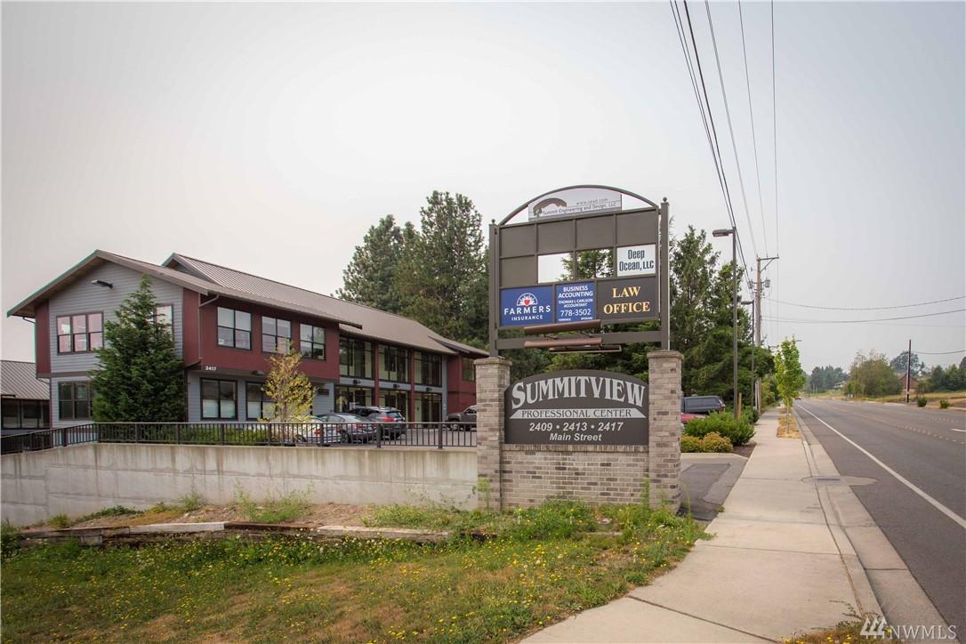 2417 Main St - Photo 1