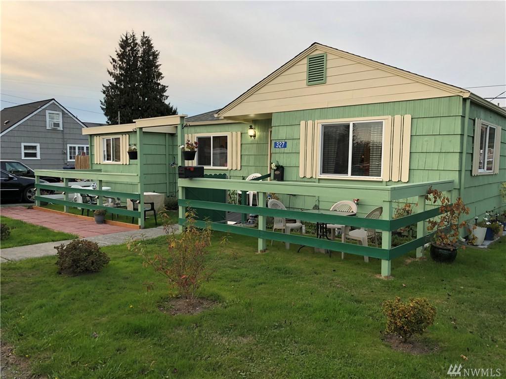 327 Orange Ave - Photo 1