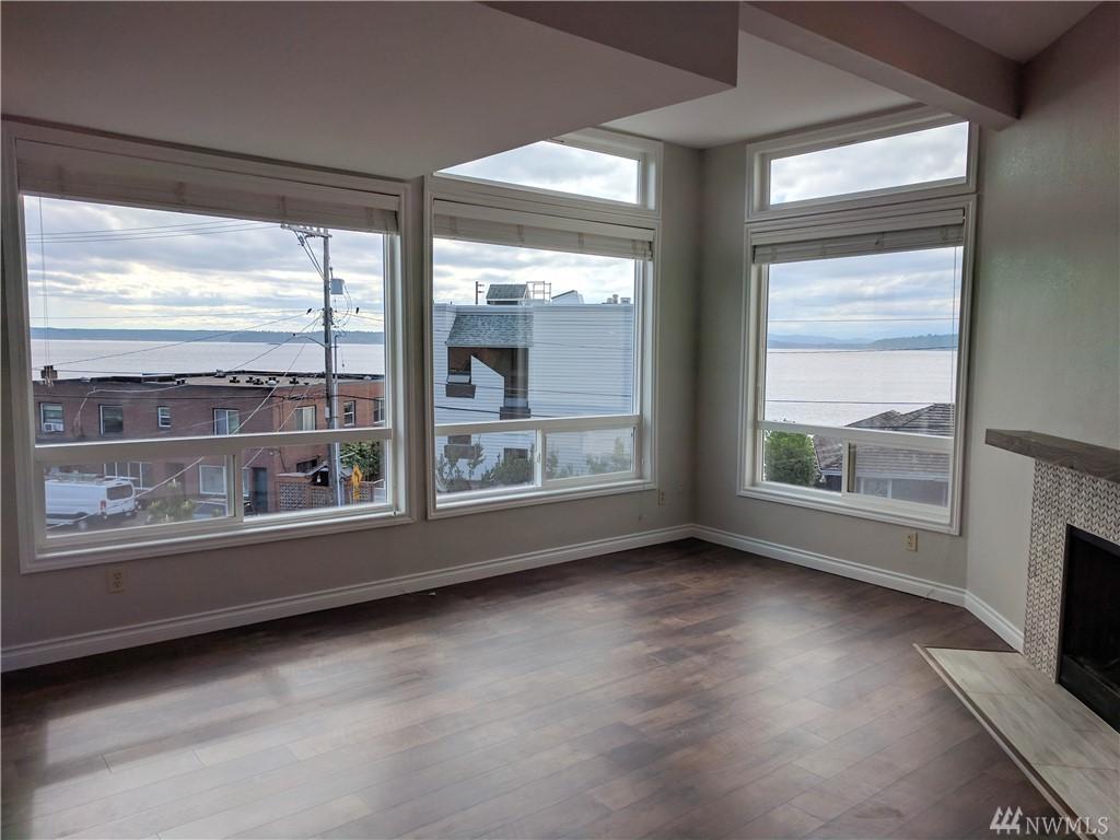 4004 Beach Dr - Photo 1