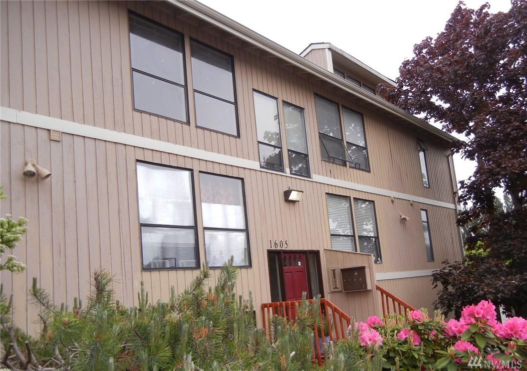 1605 36th St - Photo 1