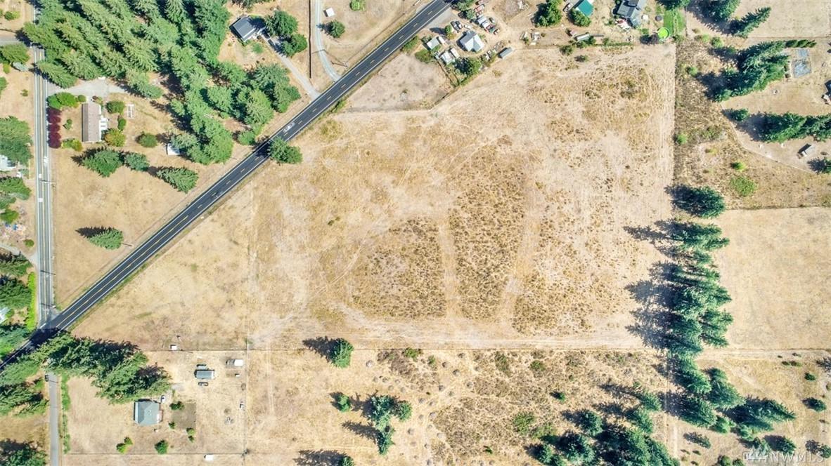 13405 Rainier Rd - Photo 1