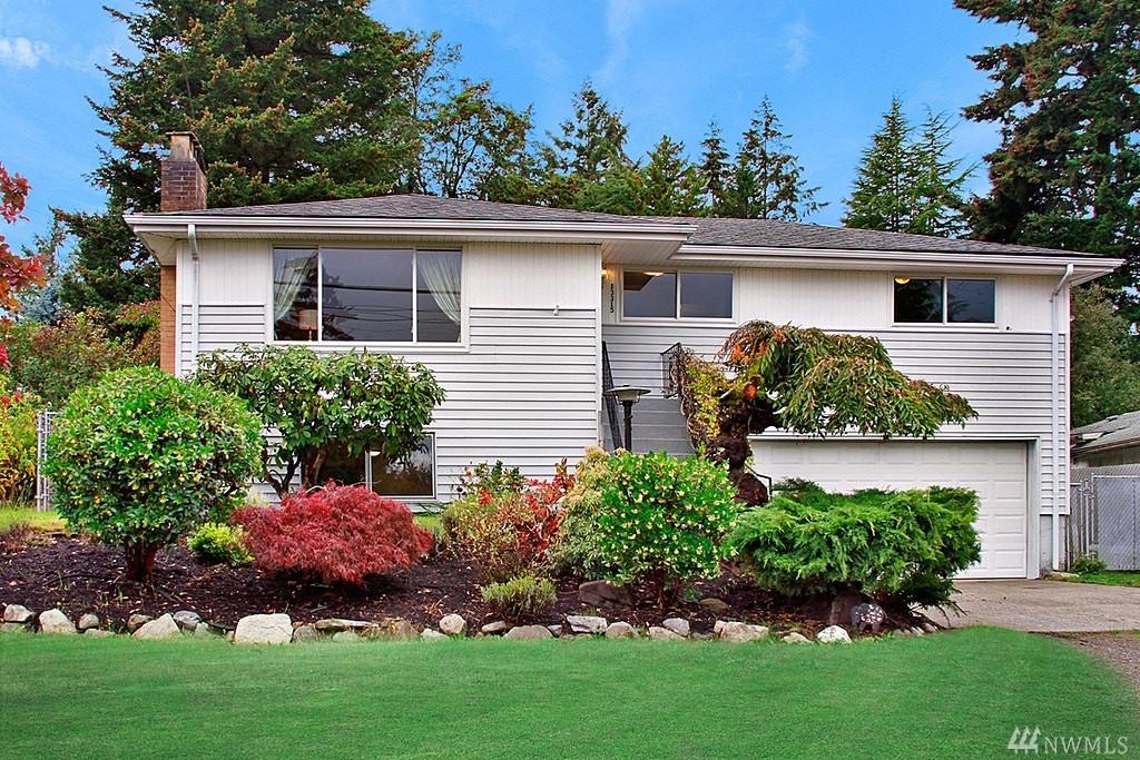 13315 3rd Ave - Photo 1