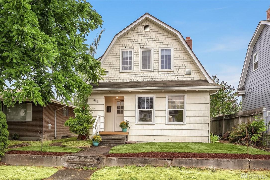2114 45th Ave - Photo 1