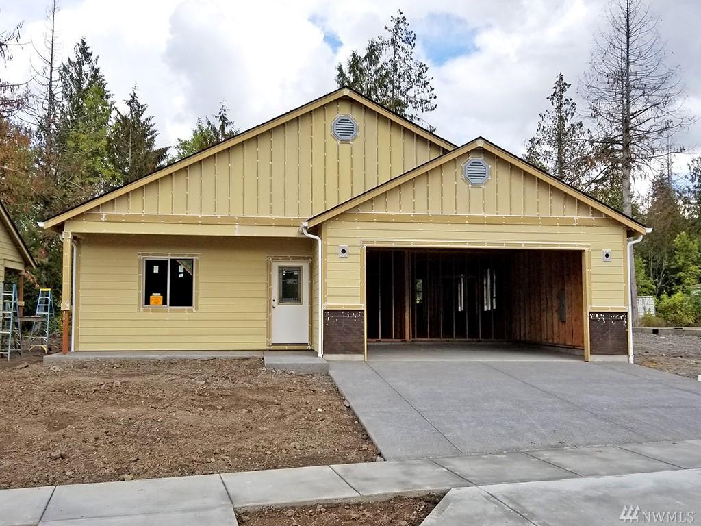 110 Zephyr Dr - Photo 1