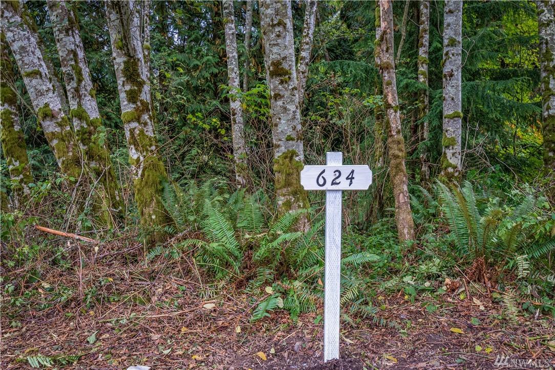 624 Summit Place - Photo 1