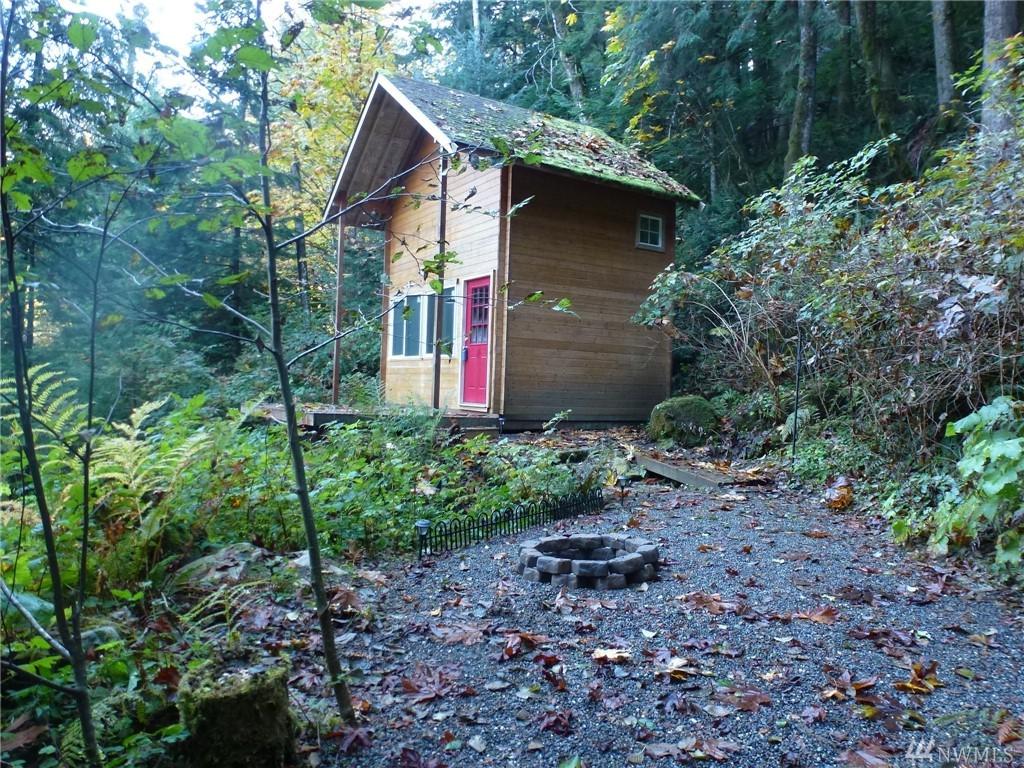 52706 Riverside Rd - Photo 1