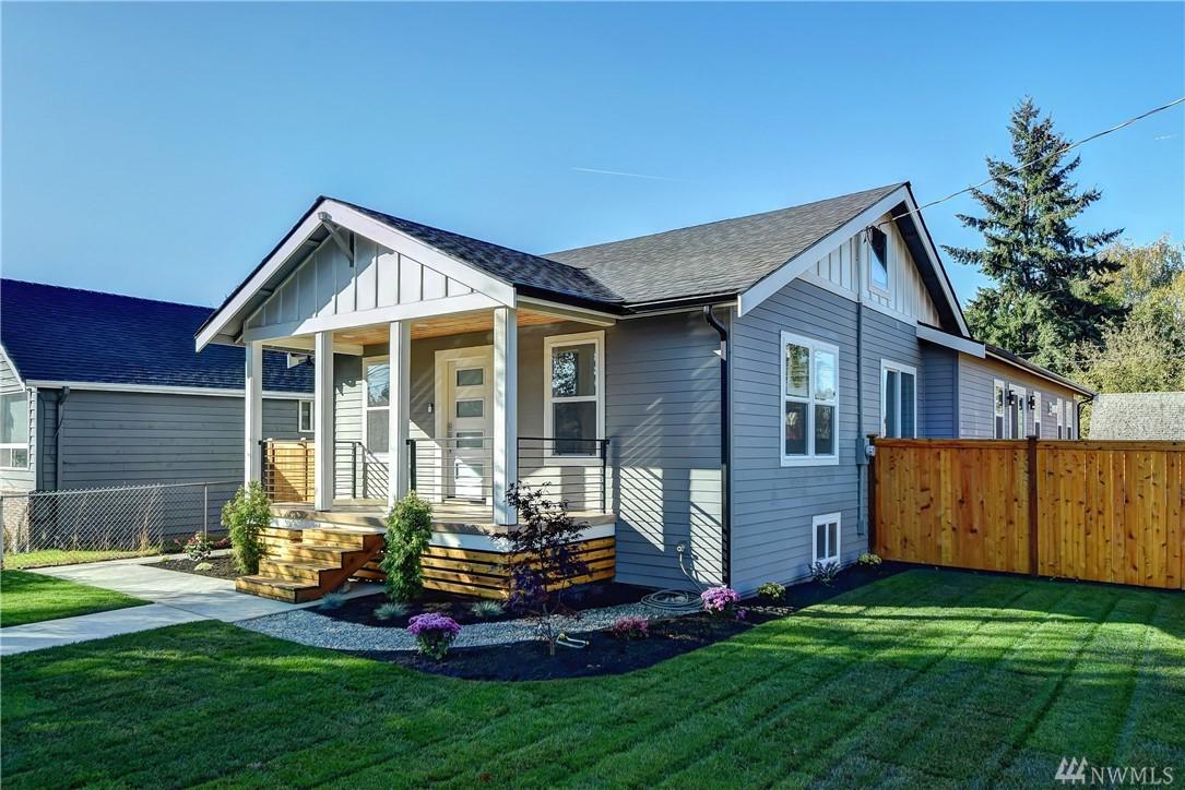 5003 50th Ave - Photo 1