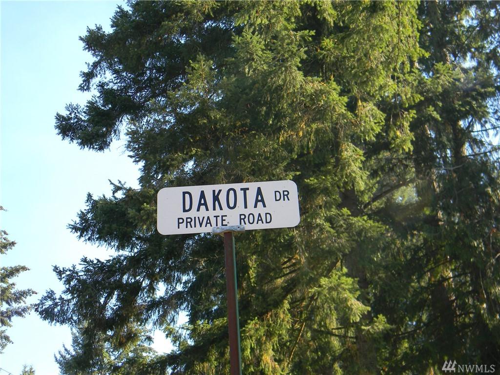174 Dakota Dr - Photo 1