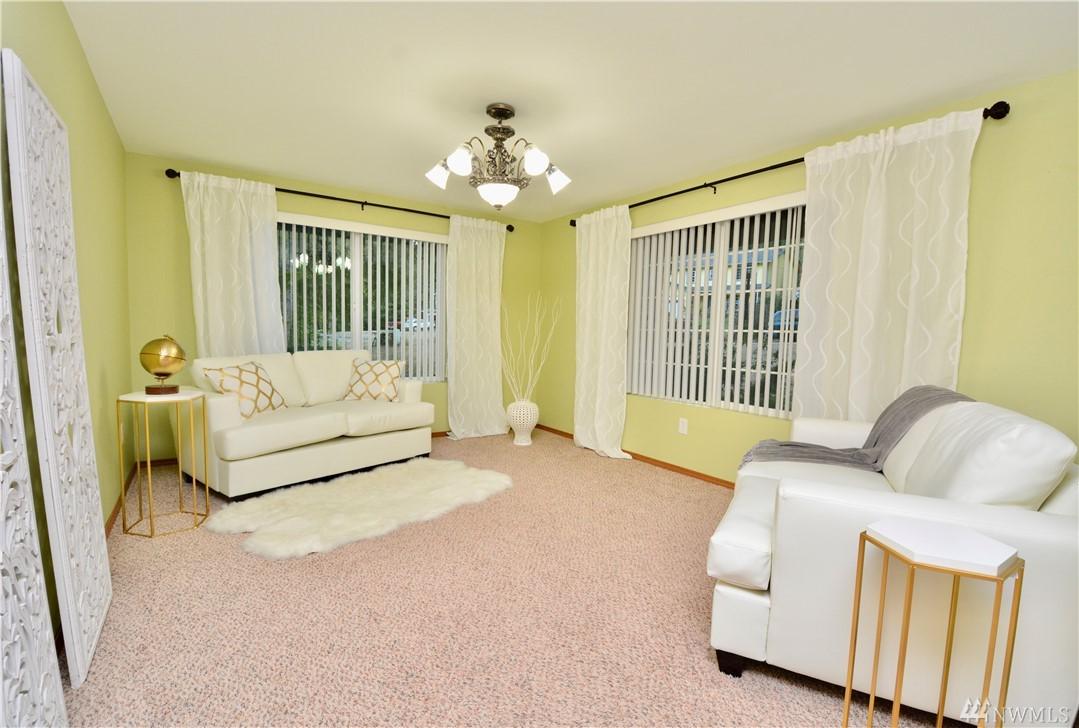 206 Home Town Dr - Photo 1