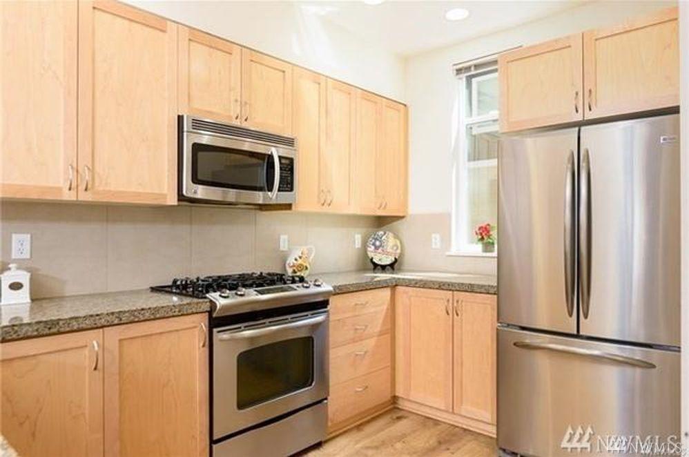2243 Moraine Place - Photo 1