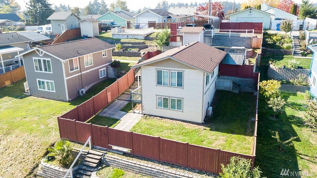 5922 Stevens St - Photo 1