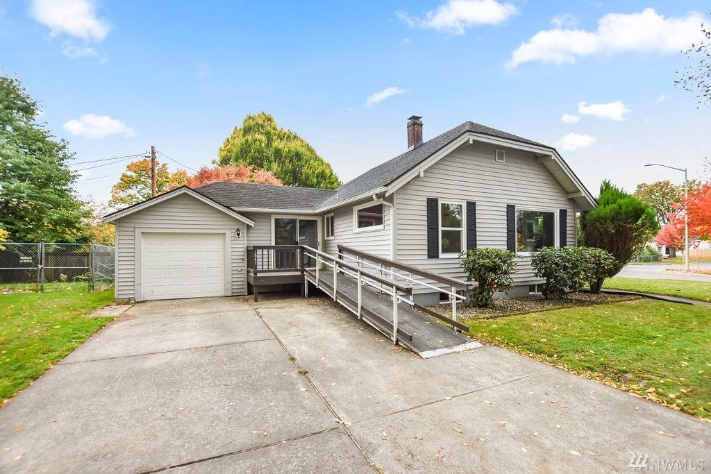 1847 Nichols Blvd - Photo 1