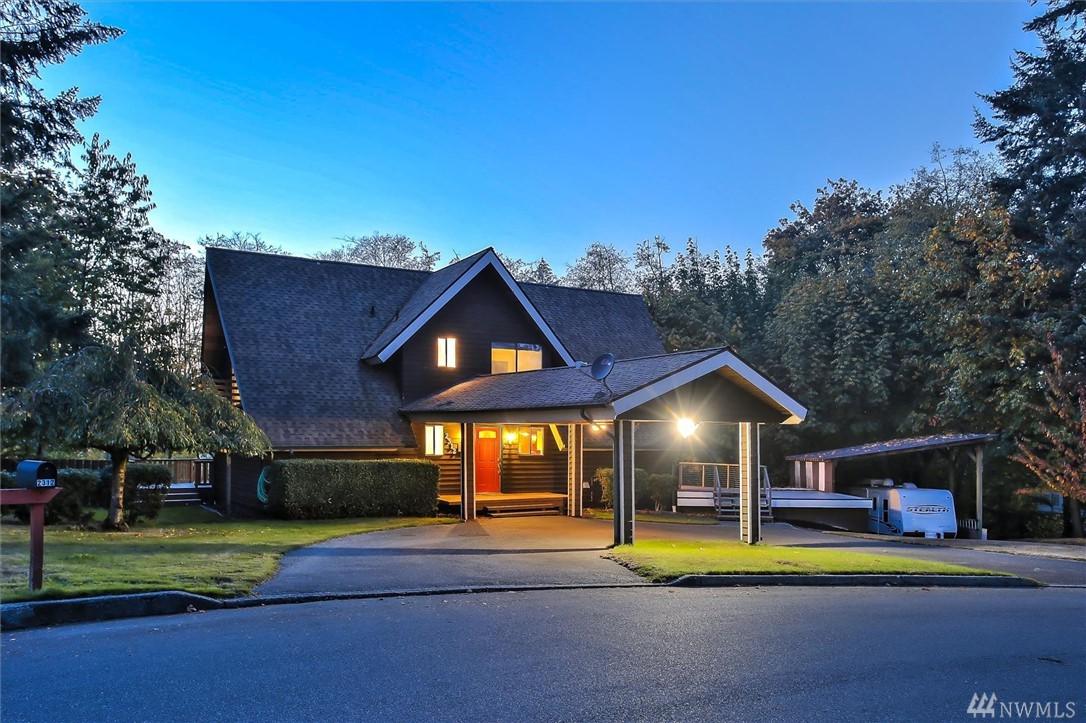 2312 Evergreen Ave - Photo 1