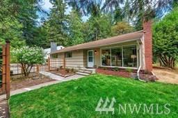 3008 178th St - Photo 1