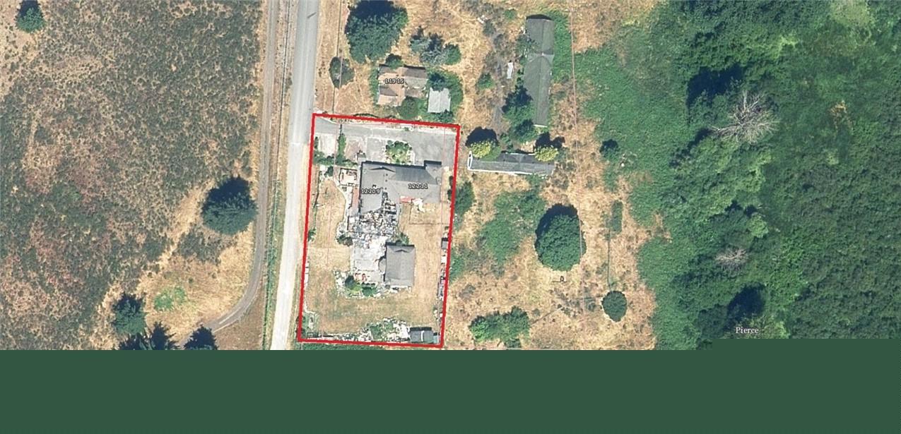 12209 - 12211 Steele St - Photo 1