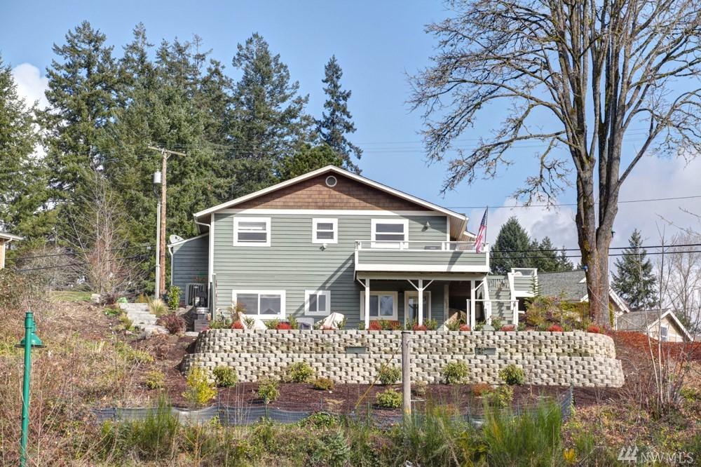 4024 Burnham Dr - Photo 1