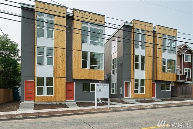 5005 40th Ave - Photo 1