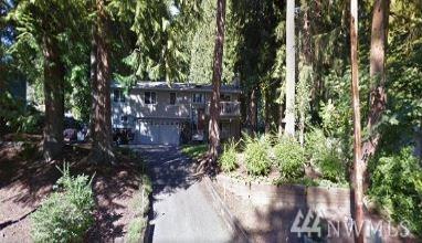 8313 71st St - Photo 1