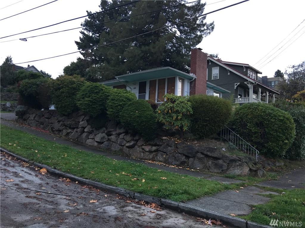 2304 Armour St - Photo 1
