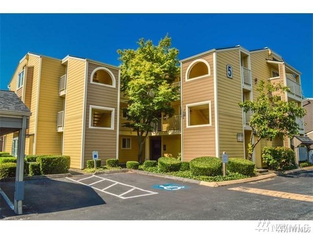 15816 Leary Wy - Photo 1