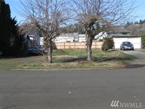 720 3rd St - Photo 1