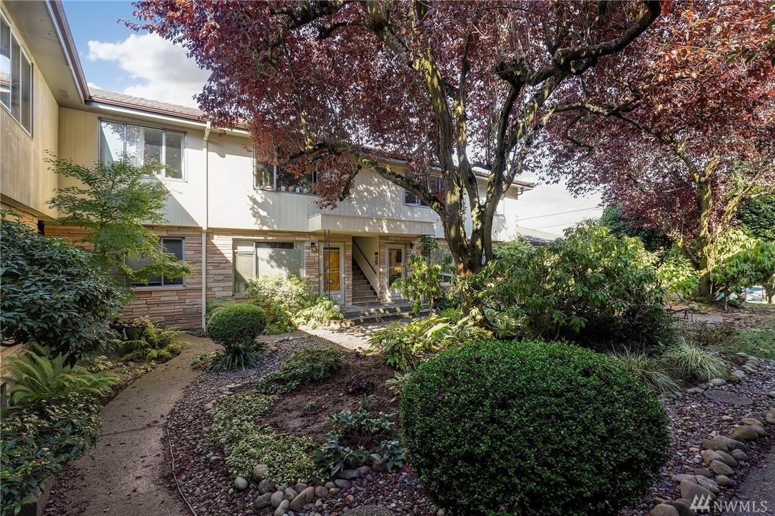 503 Harrison St - Photo 1