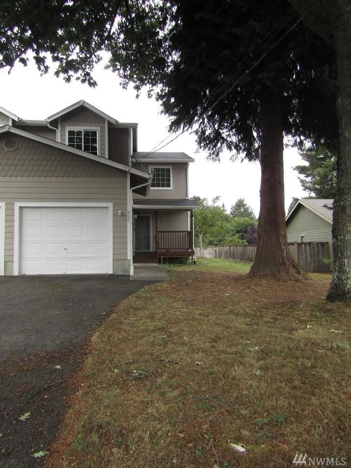 607 7th Ave - Photo 1