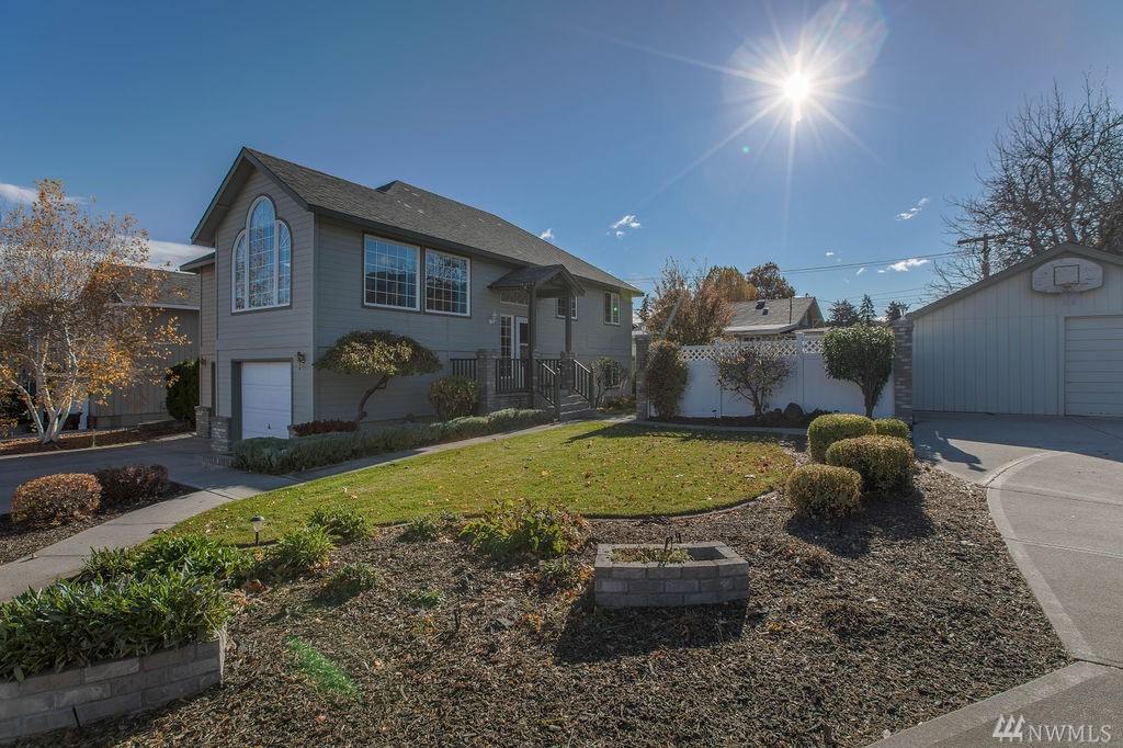 1343 Fairhaven Ave - Photo 1