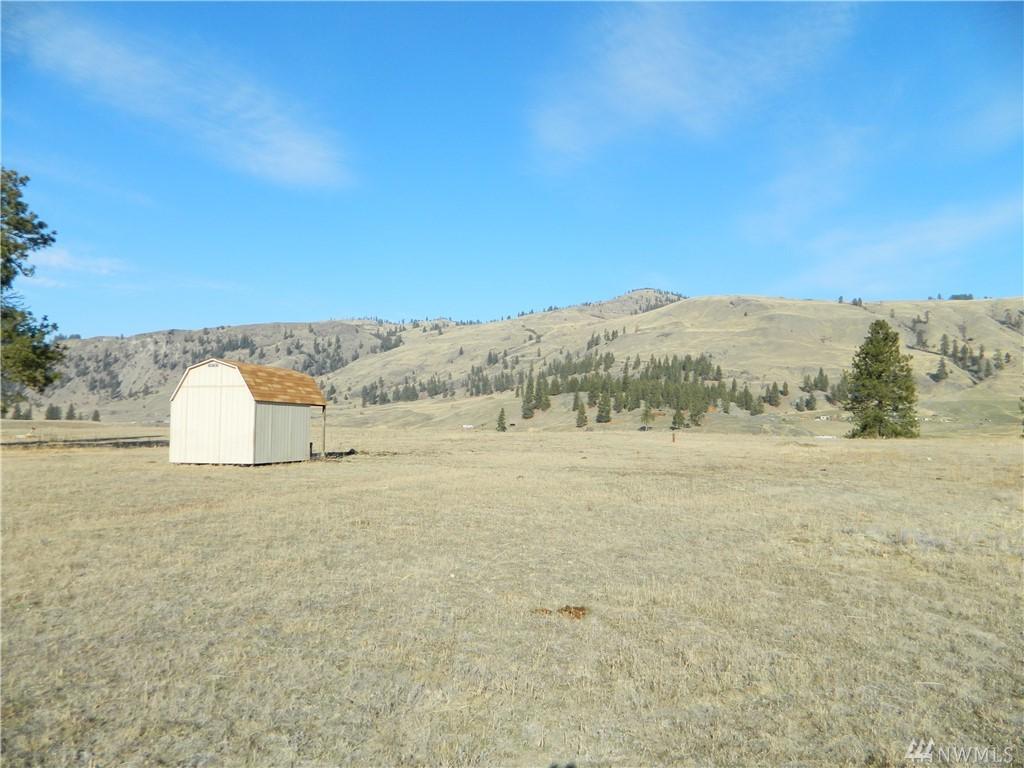 111 Tbd Watoka Wy - Photo 1