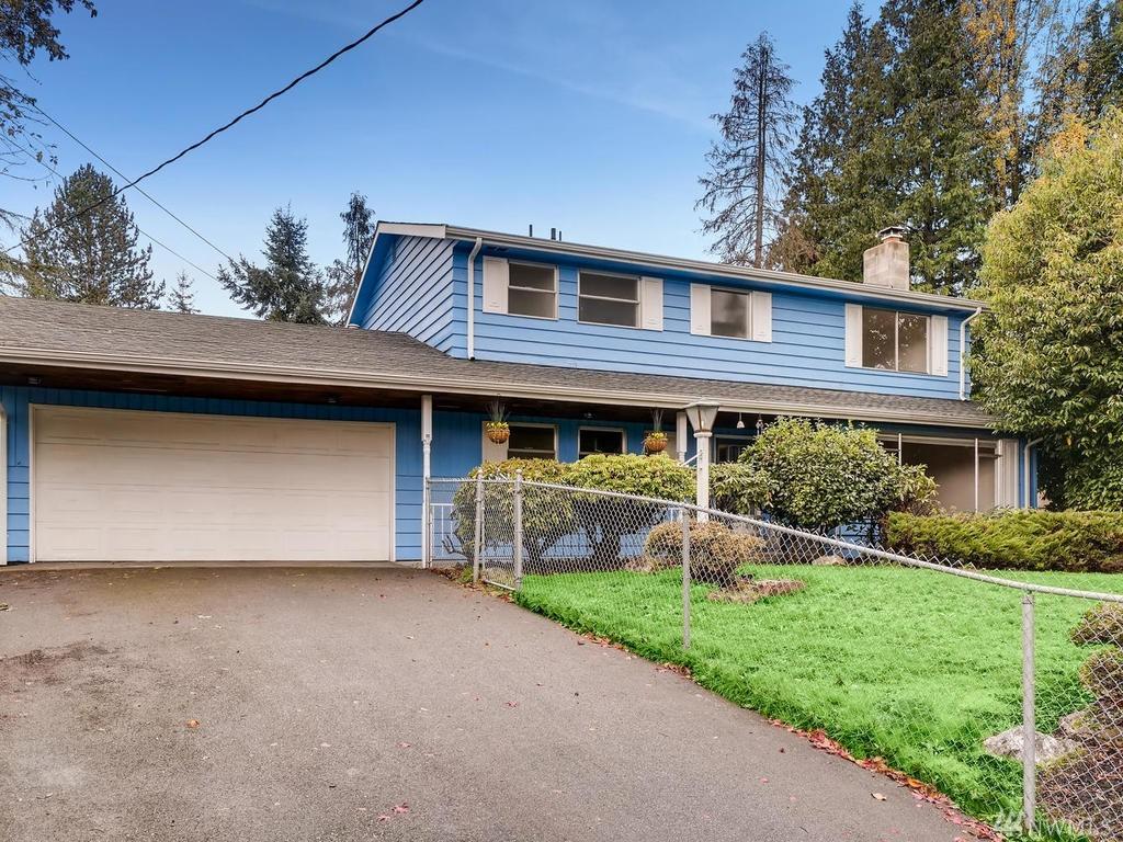 18101 Densmore Ave - Photo 1