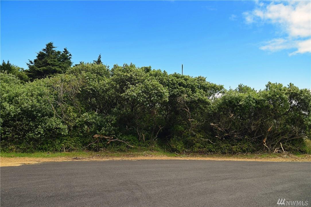 774 Ocean Ct - Photo 1