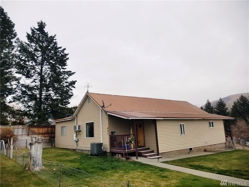 947 4th Avenue - Photo 1