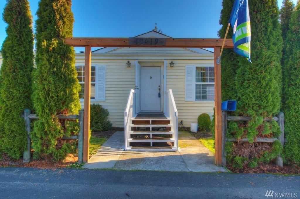 12419 143rd Ave - Photo 1