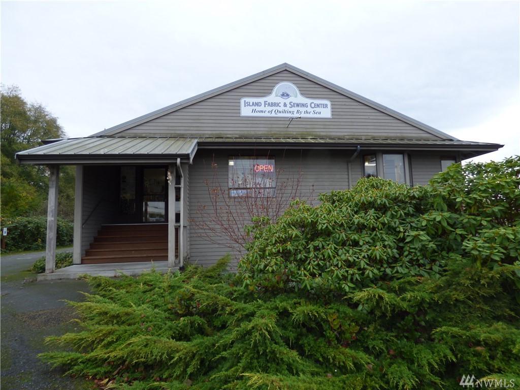 1592 Main St - Photo 1