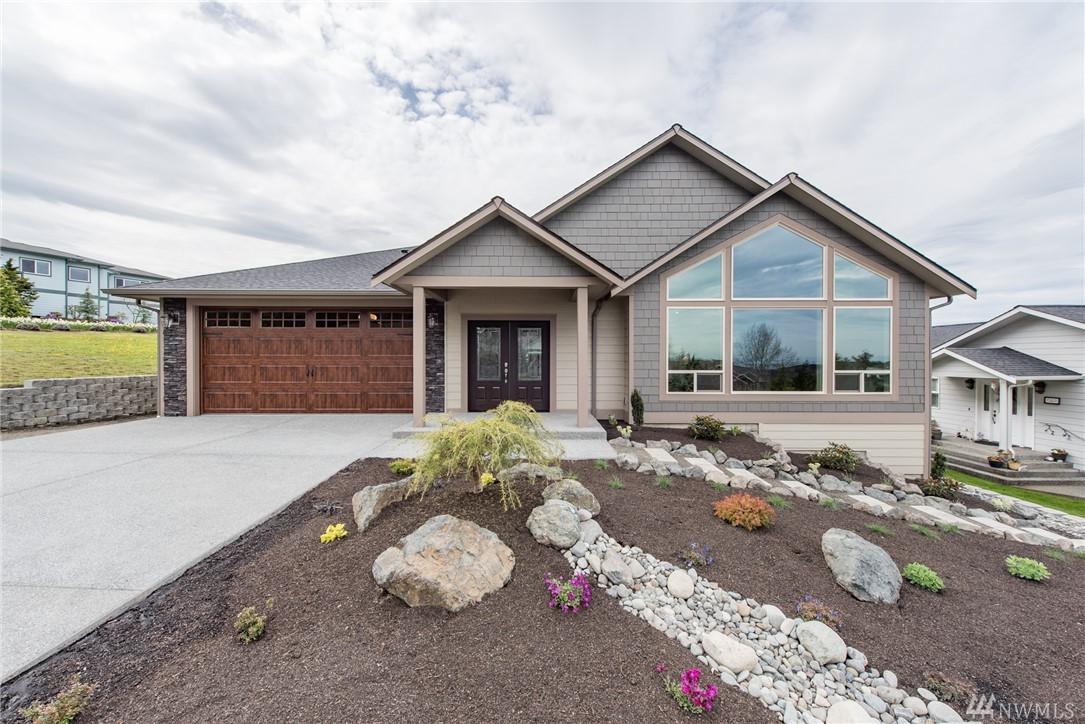 1021 Phillips Pkwy - Photo 1