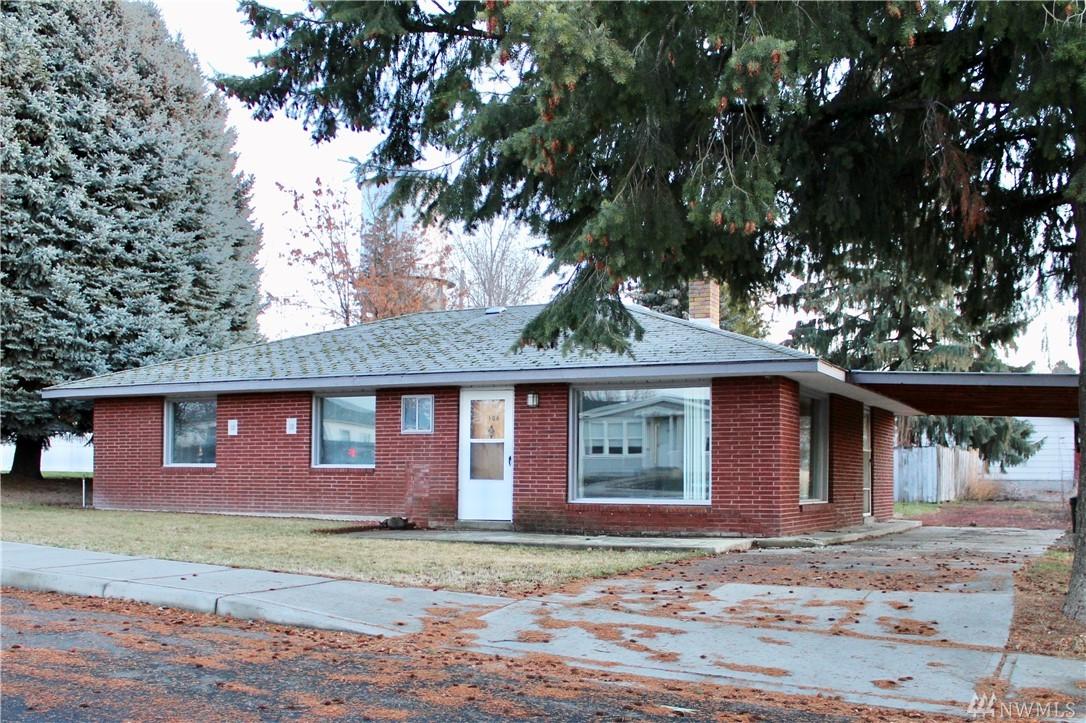 106 Adams St - Photo 1