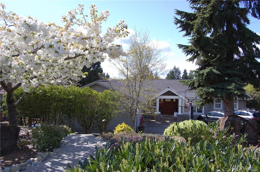 2825 94th Ave - Photo 1