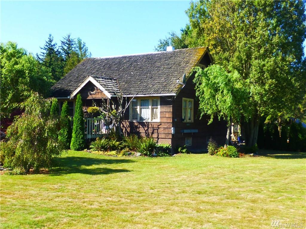 1311 Laventure Rd - Photo 1