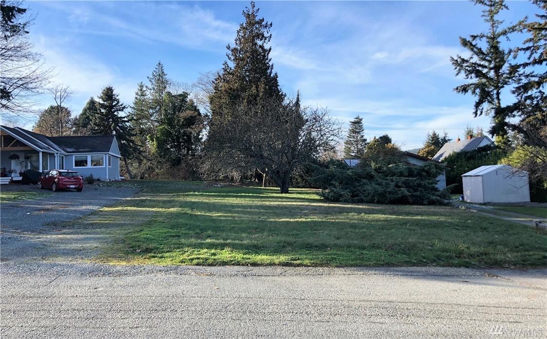 3800 Q Ave - Photo 1