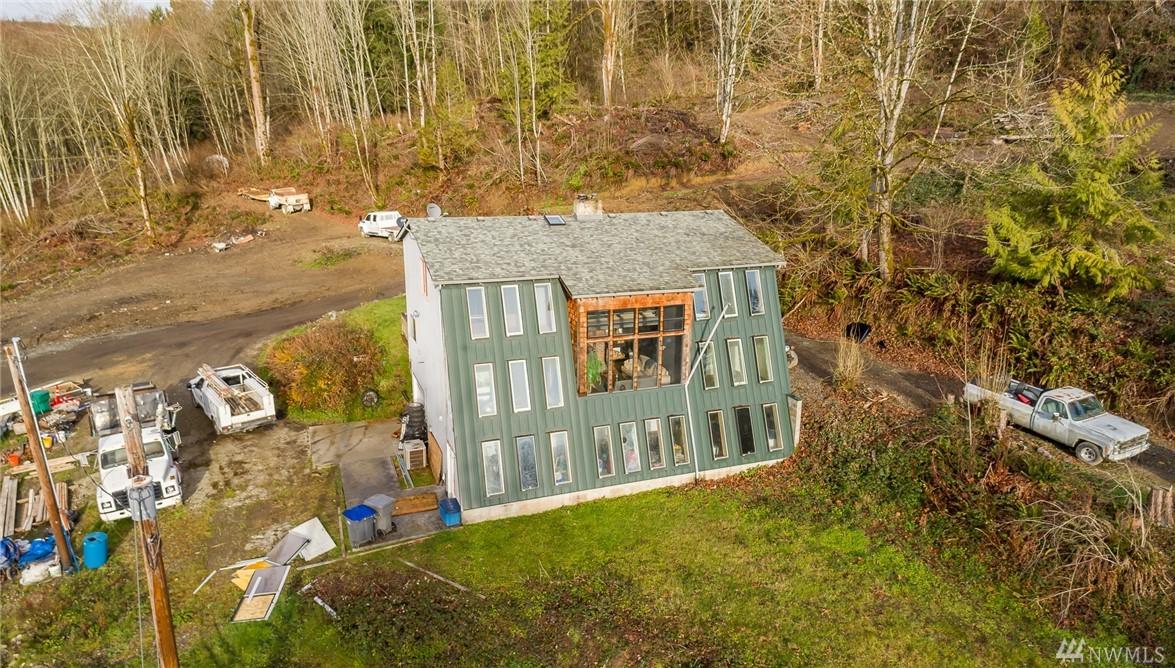 4421 217TH Ave - Photo 1