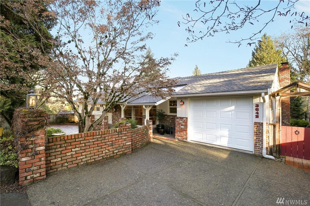 3642 90th Ave - Photo 1