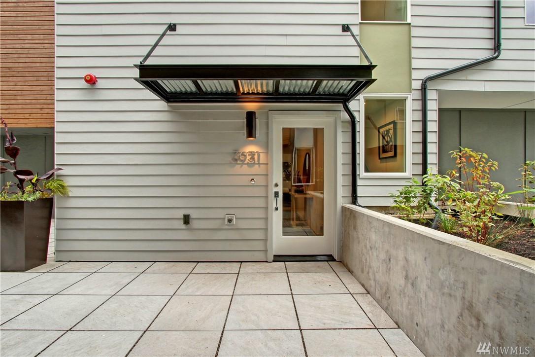 3931 2nd Ave - Photo 1