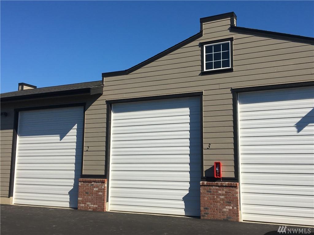2225 Mercedes Drive B - Photo 1