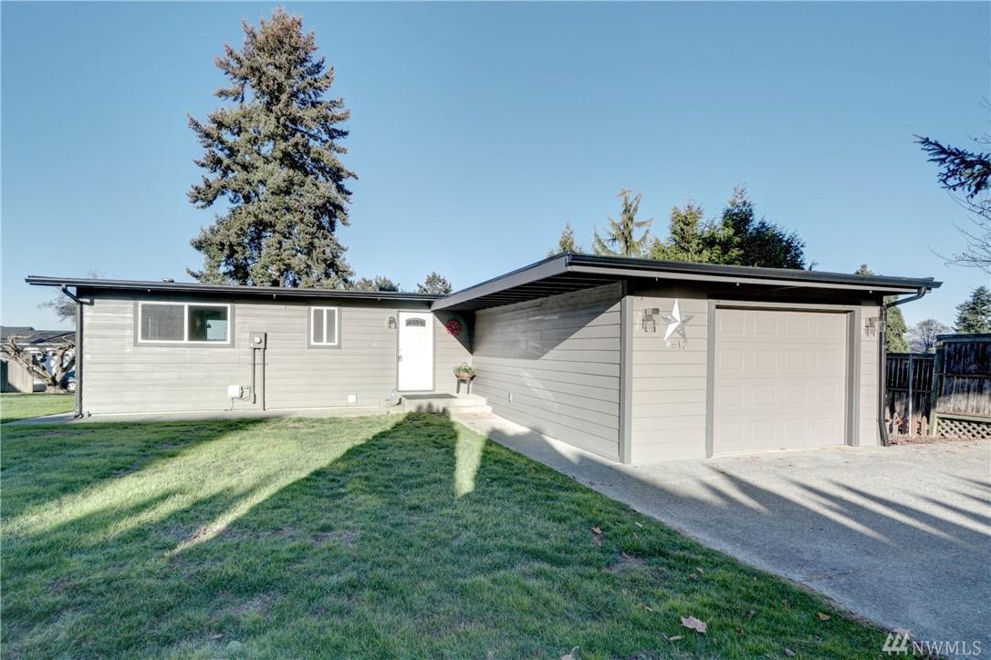 8612 E Side Dr - Photo 1