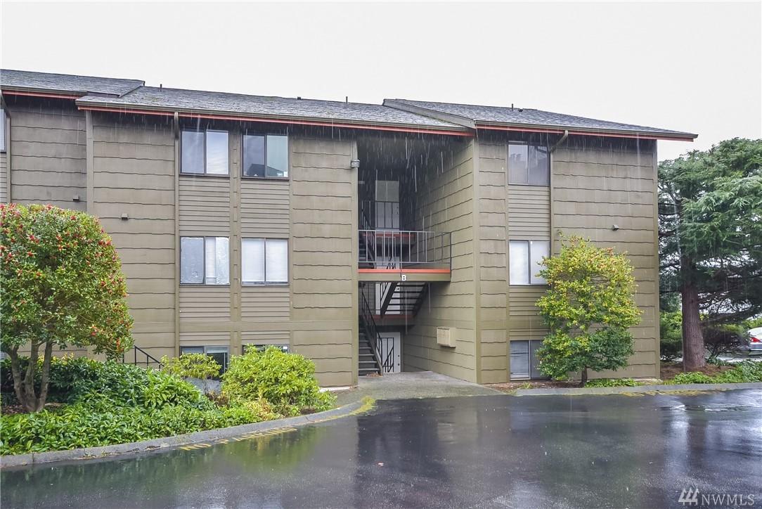 270 Barrington Dr - Photo 1